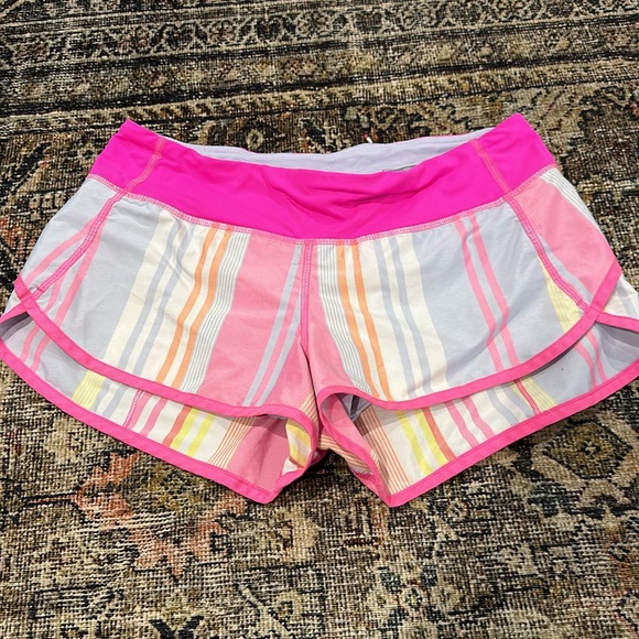 lululemon athletica speed up Women's Pink Striped Shorts - Picture 4 of 4